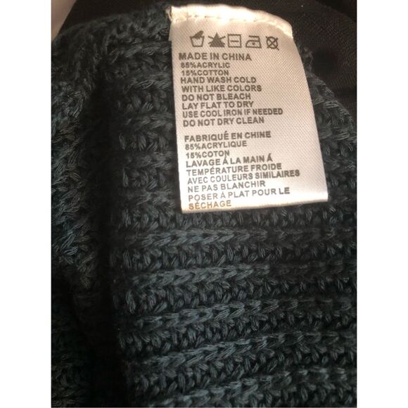 Lovemarks Anthropologie Lovemarks green loose knit sweater long sleeves with hol - Picture 9 of 9